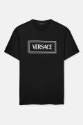 VERSACE ヴェルサーチ Tシャツ '90s ヴィンテージ ロゴ 刺繍{1011694-1A08584_1B000-BDA}