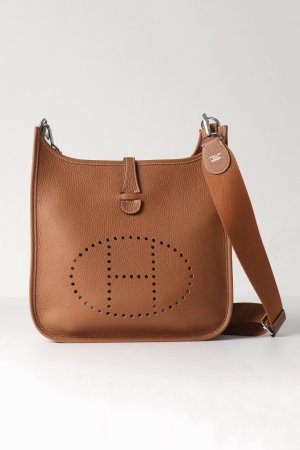 画像1: ★海外買付 新品 インボイス付 HERMES エルメス EVELYNE POCHE 3 29｜エヴリン 3 PMサイズ{H056277CK37-BES}