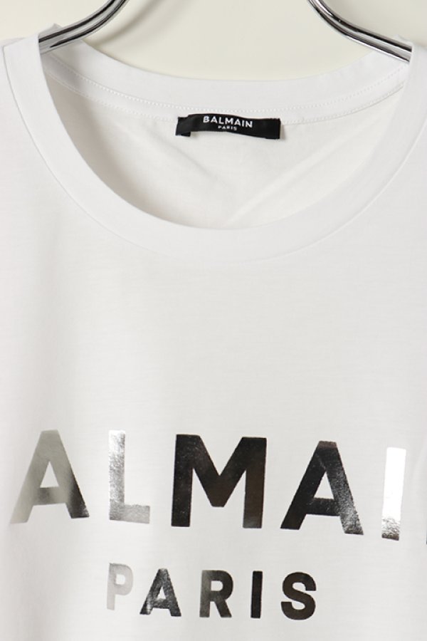 30%OFFセール｜53,900円→37,730円】 BALMAIN バルマン BH1 T-SHIRTS SILVER FOIL LOGO{11EFM00B066-OFA/11EF000B066-OFA-BAS}  - underbar