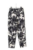 画像5: 【 50%OFF セール｜18,480円→9,240円】 AULA AILA by the sea アウラアイラ バイザシー PARM TREE PRINT LONG PANTS{-AES} (5)