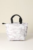 画像2: {SOLD}V12 ヴィ・トゥエルヴ S/M CART BAG{V122020-BG04-WHT-BBA} (2)