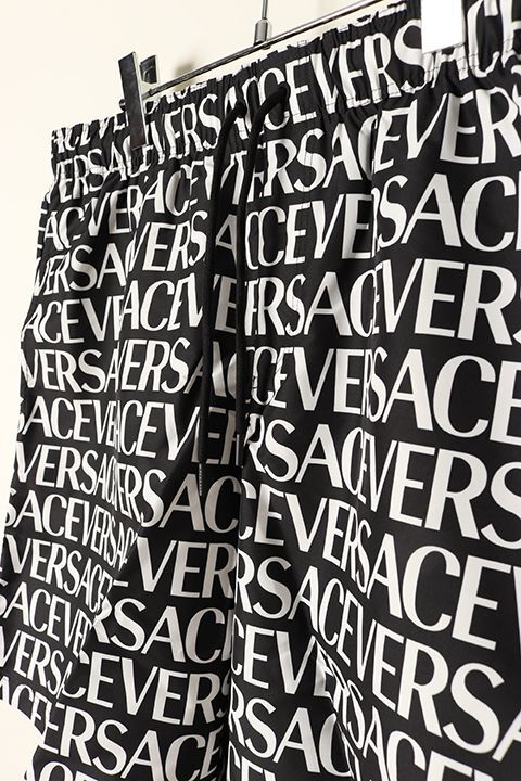 30%OFFセール｜74,800円→52,360円】 VERSACE ヴェルサーチ オール ...