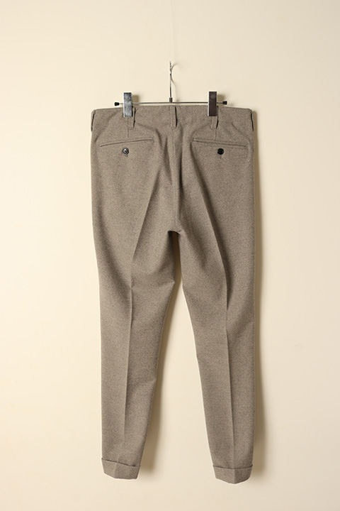 価格は安く 1piu1uguale3 RIB RIB TAPERED パンツ スラックス SLACKS